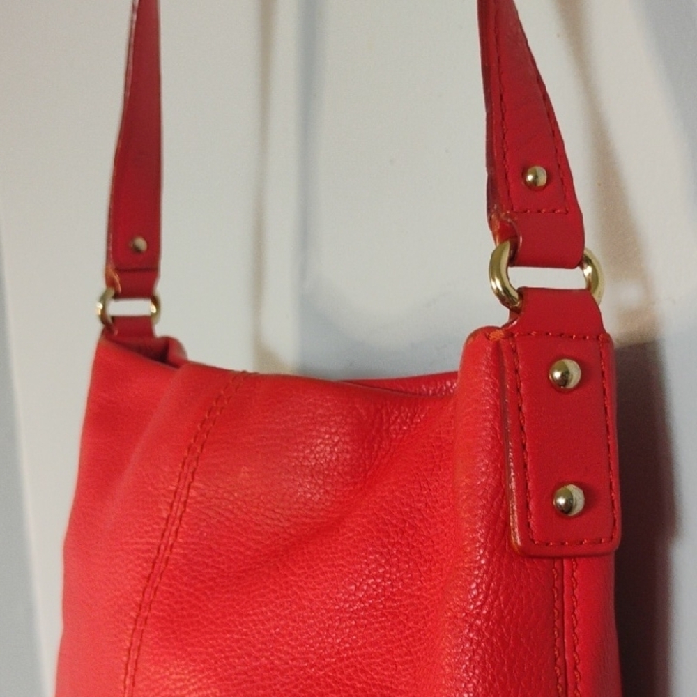 KATE SPADE Bold Coral Red Leather Crossbody Bag Classic Luxury Design - Picture 4 of 11